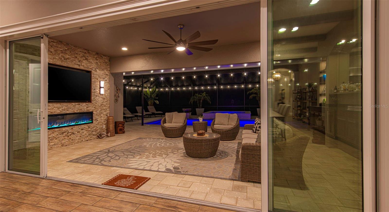 4042 WOODLAND RETREAT BLVD — photo 31