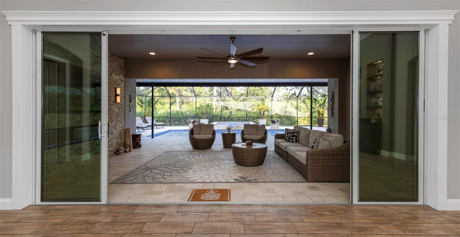 4042 WOODLAND RETREAT BLVD — photo 18