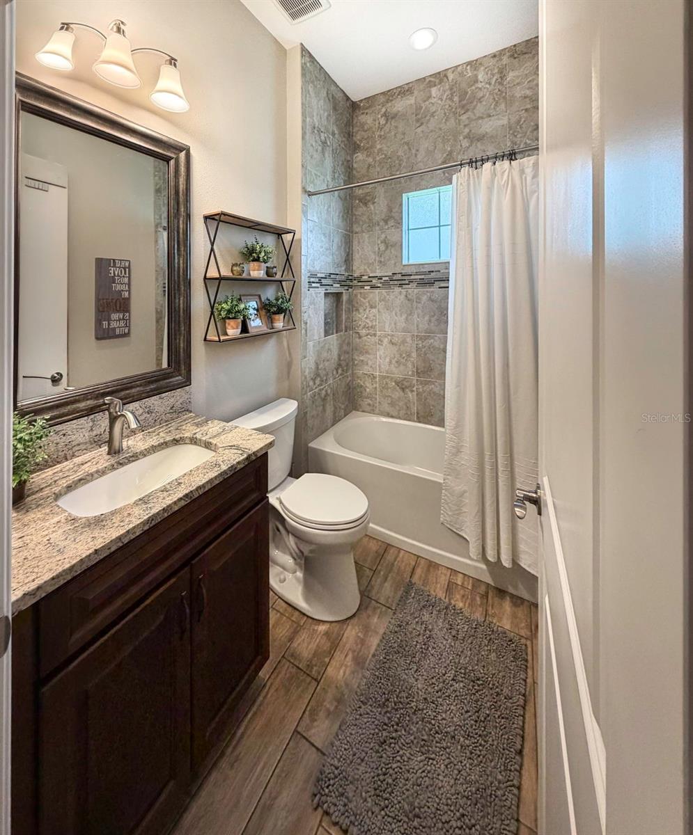 4042 WOODLAND RETREAT BLVD — photo 47