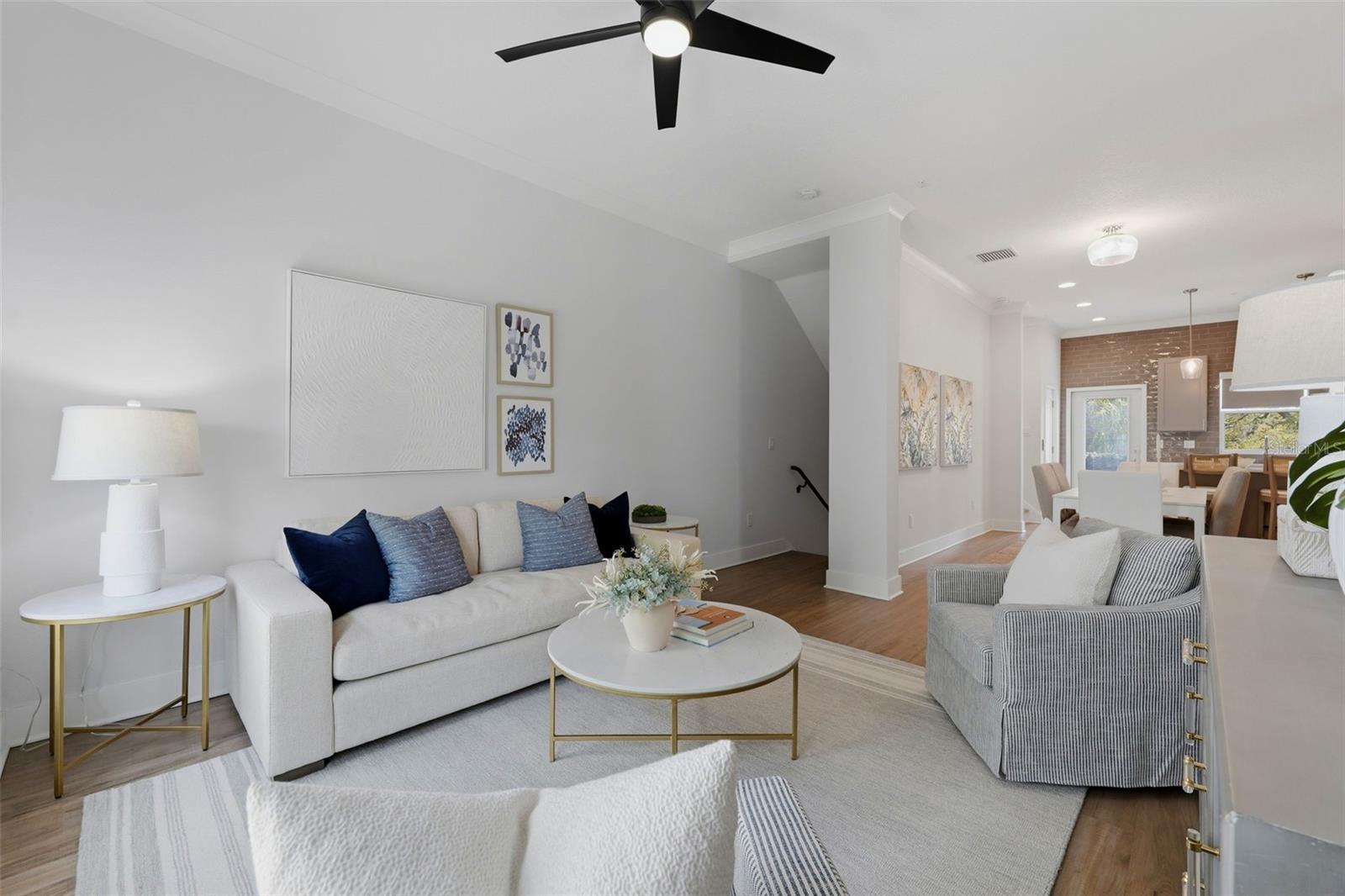 946 HIGHLAND AVE #16 — photo 8
