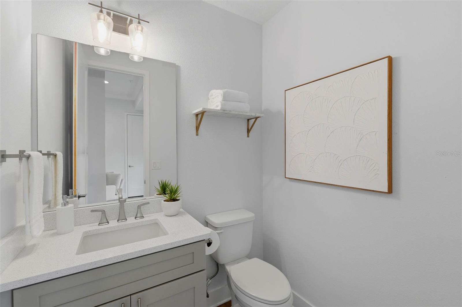946 HIGHLAND AVE #16 — photo 29