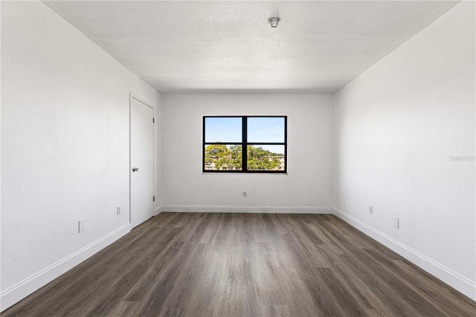 5080 LOCUST ST NE #322 — photo 12