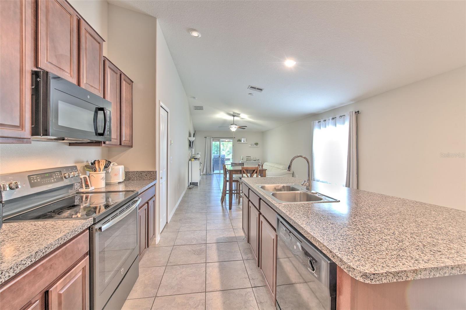 17334 WHITE MANGROVE DR — photo 8