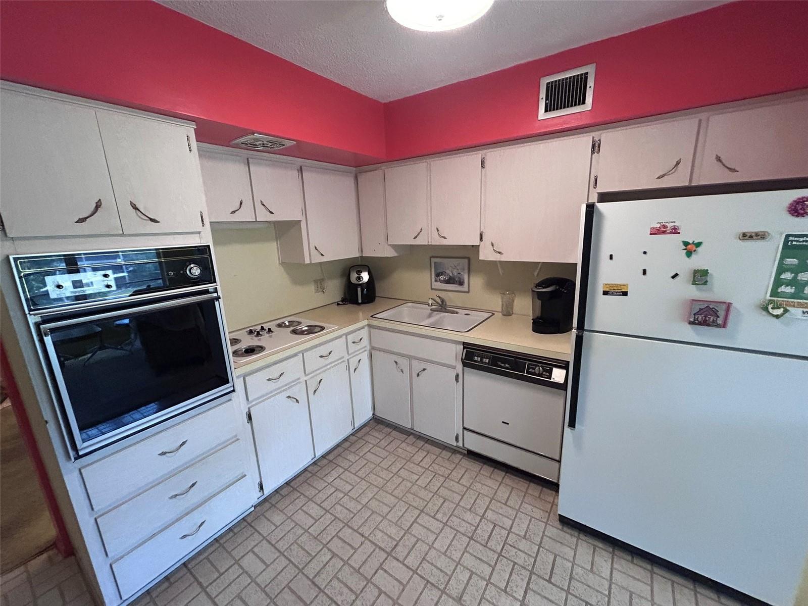 2386 SUMATRAN WAY #68 — photo 9