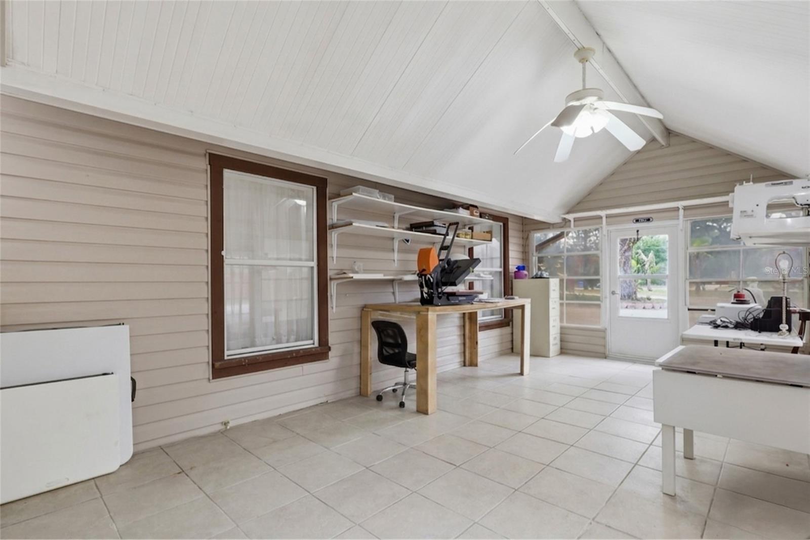 Home in RIVERVIEW — photo 3