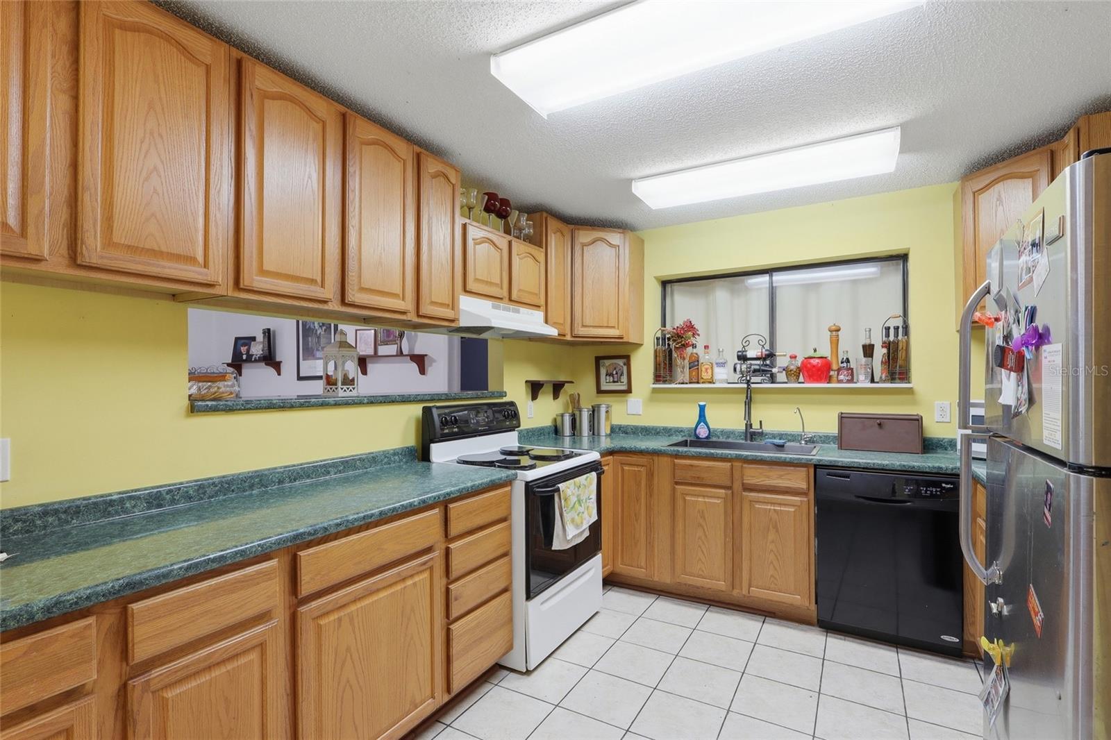 Home in RIVERVIEW — photo 16
