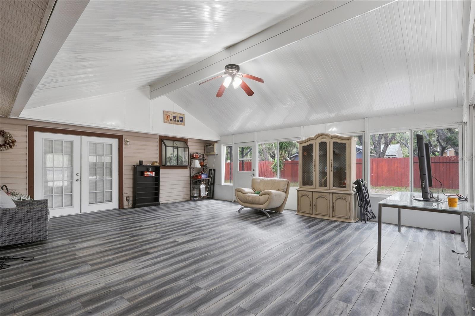 Home in RIVERVIEW — photo 19