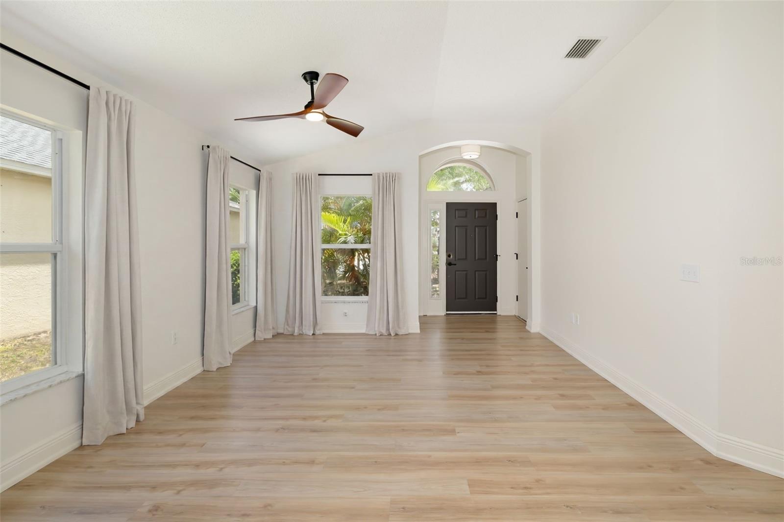6226 BLUEFLOWER CT — photo 8