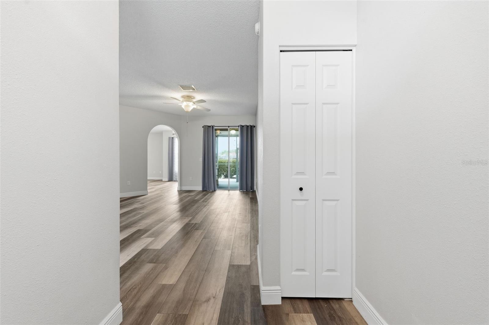 11214 SAILBROOKE DR — photo 16
