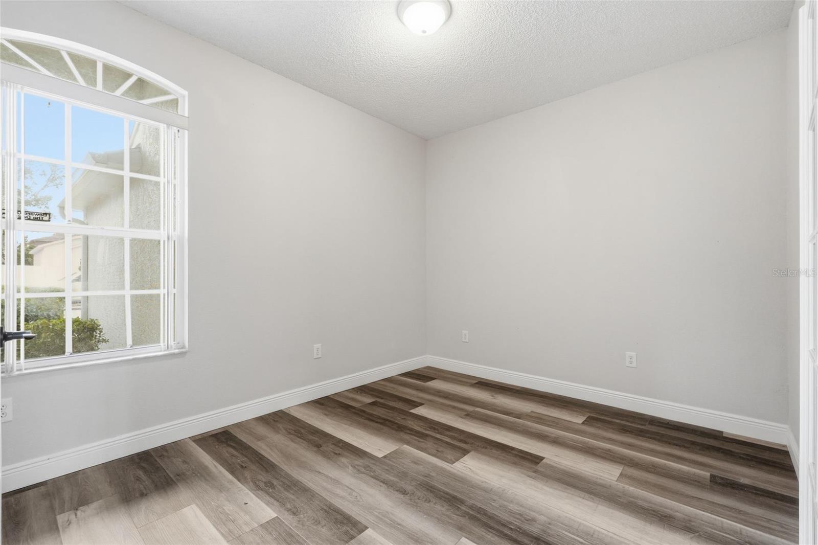 11214 SAILBROOKE DR — photo 18