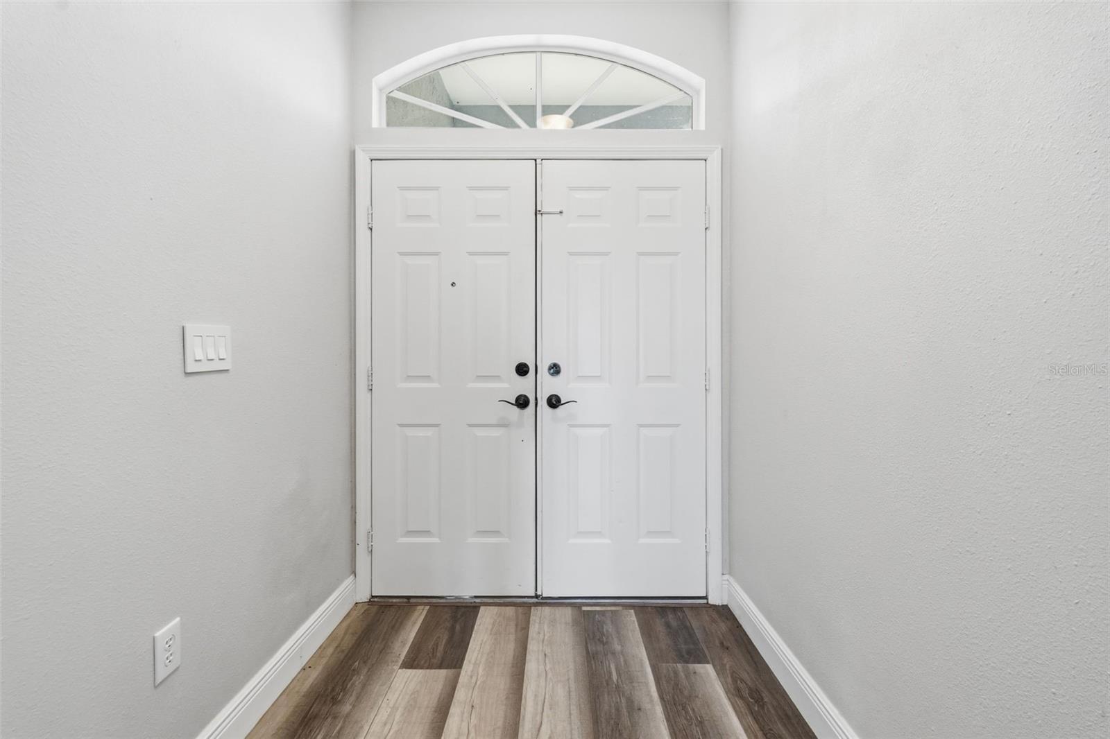 11214 SAILBROOKE DR — photo 17