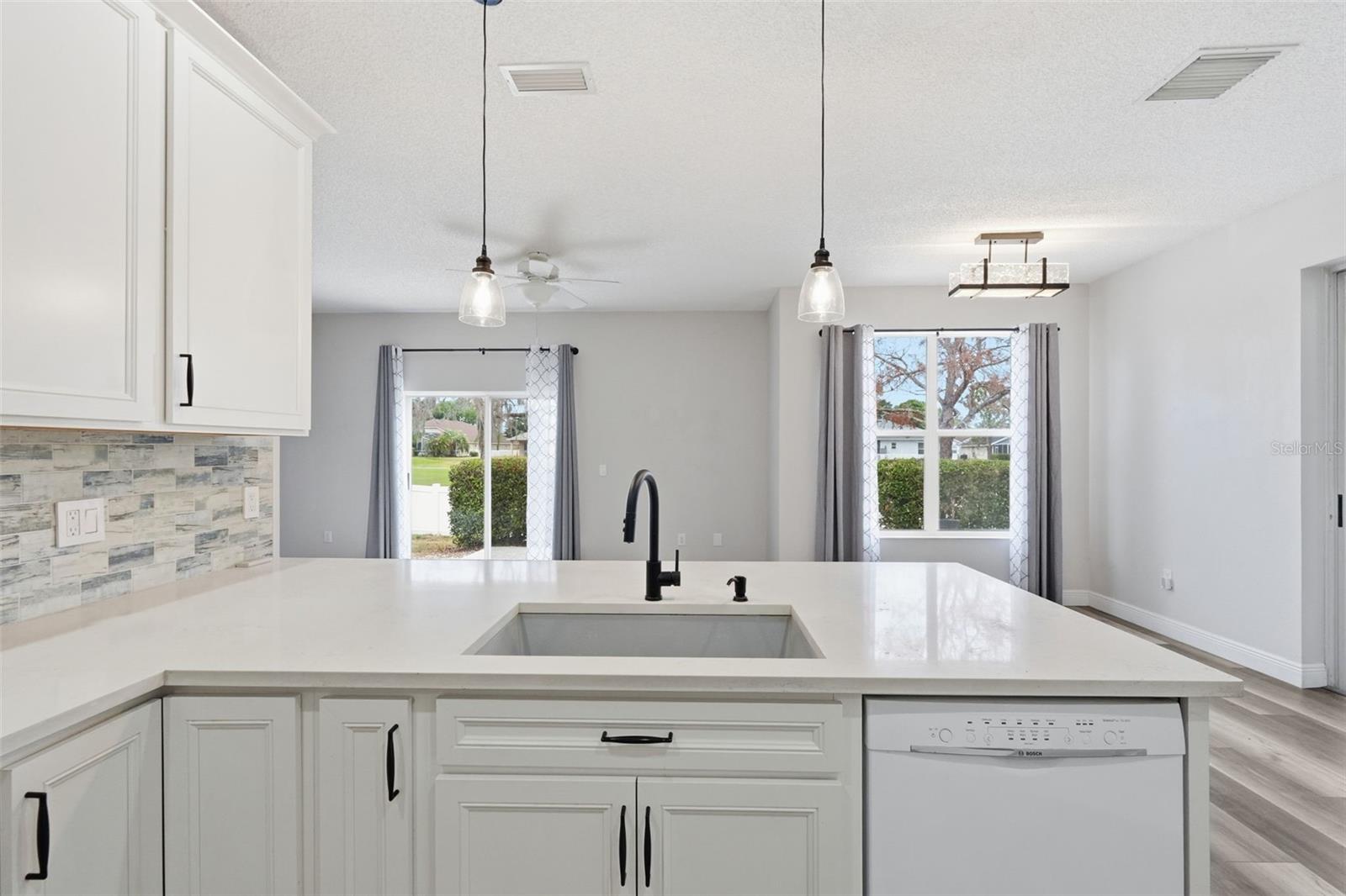 11214 SAILBROOKE DR — photo 43