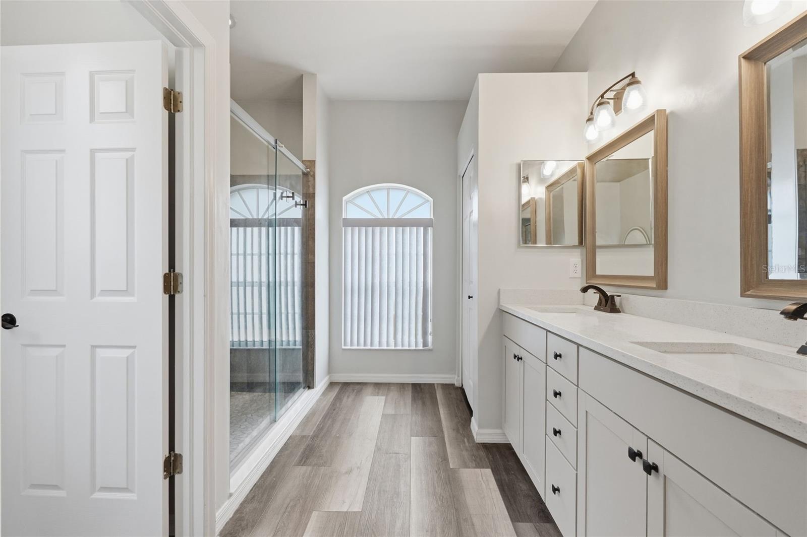 11214 SAILBROOKE DR — photo 28