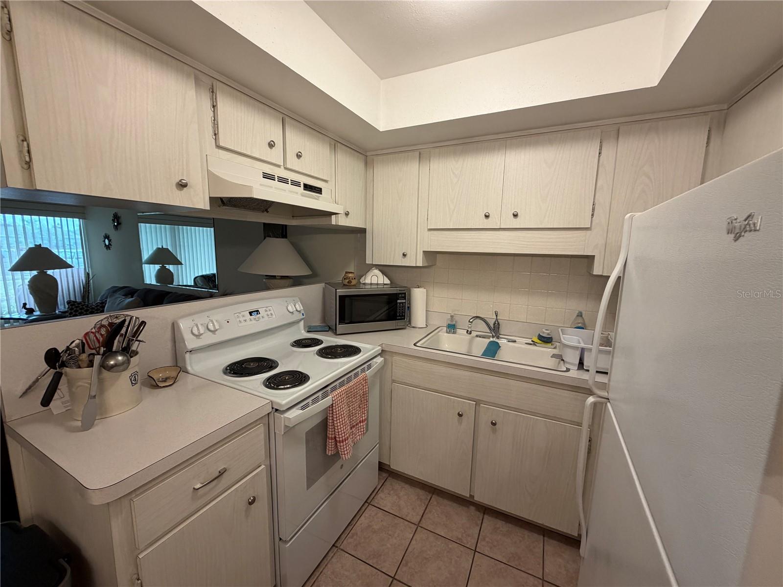 4345 TAHITIAN GARDENS CIR #C — photo 8