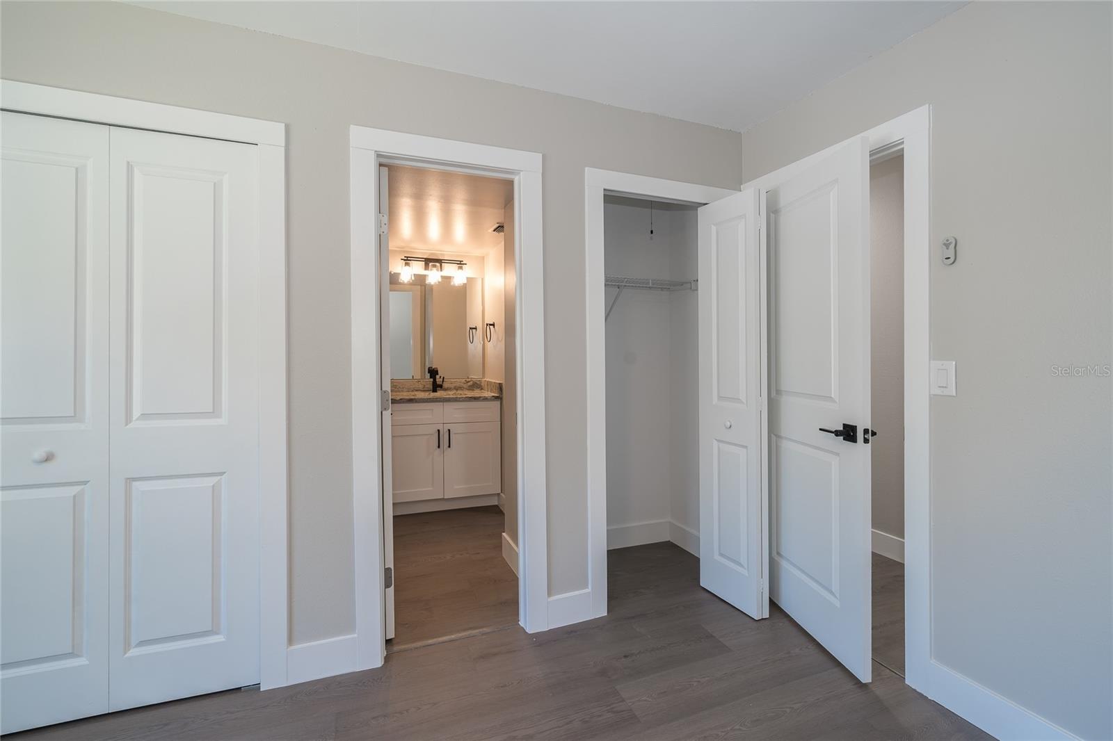 372 MOORINGS COVE DR #372 — photo 32