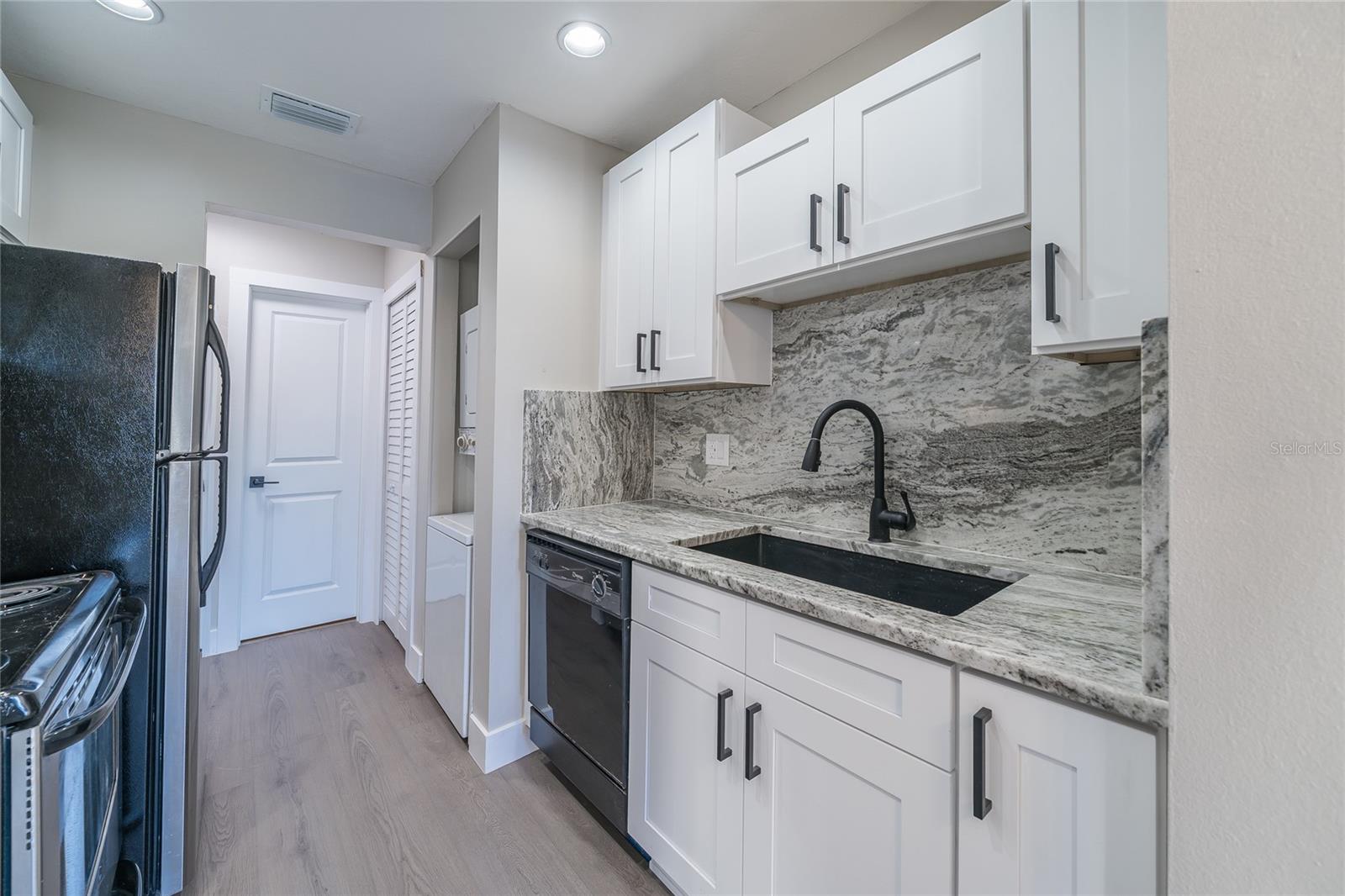 372 MOORINGS COVE DR #372 — photo 25