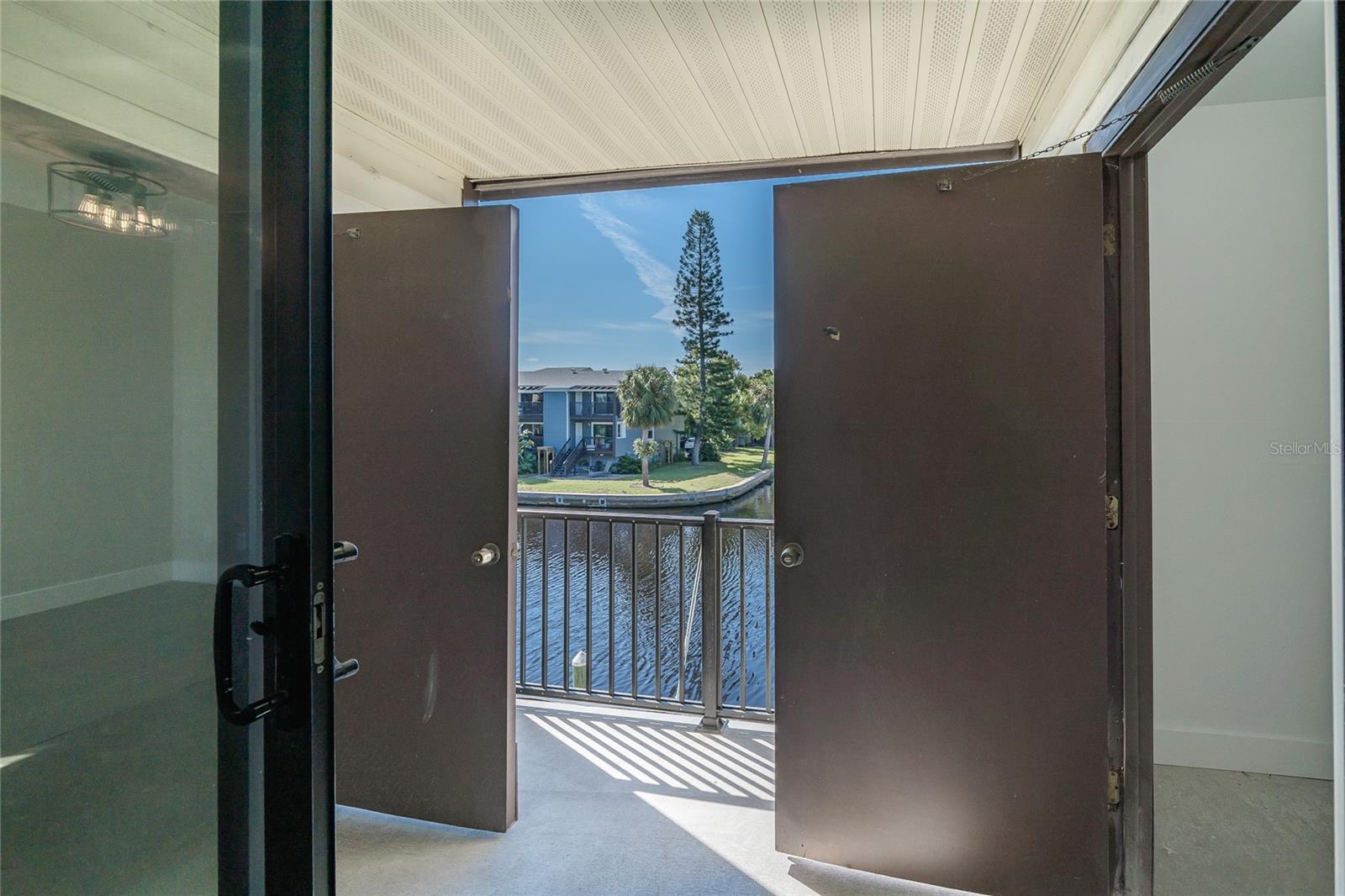 372 MOORINGS COVE DR #372 — photo 39