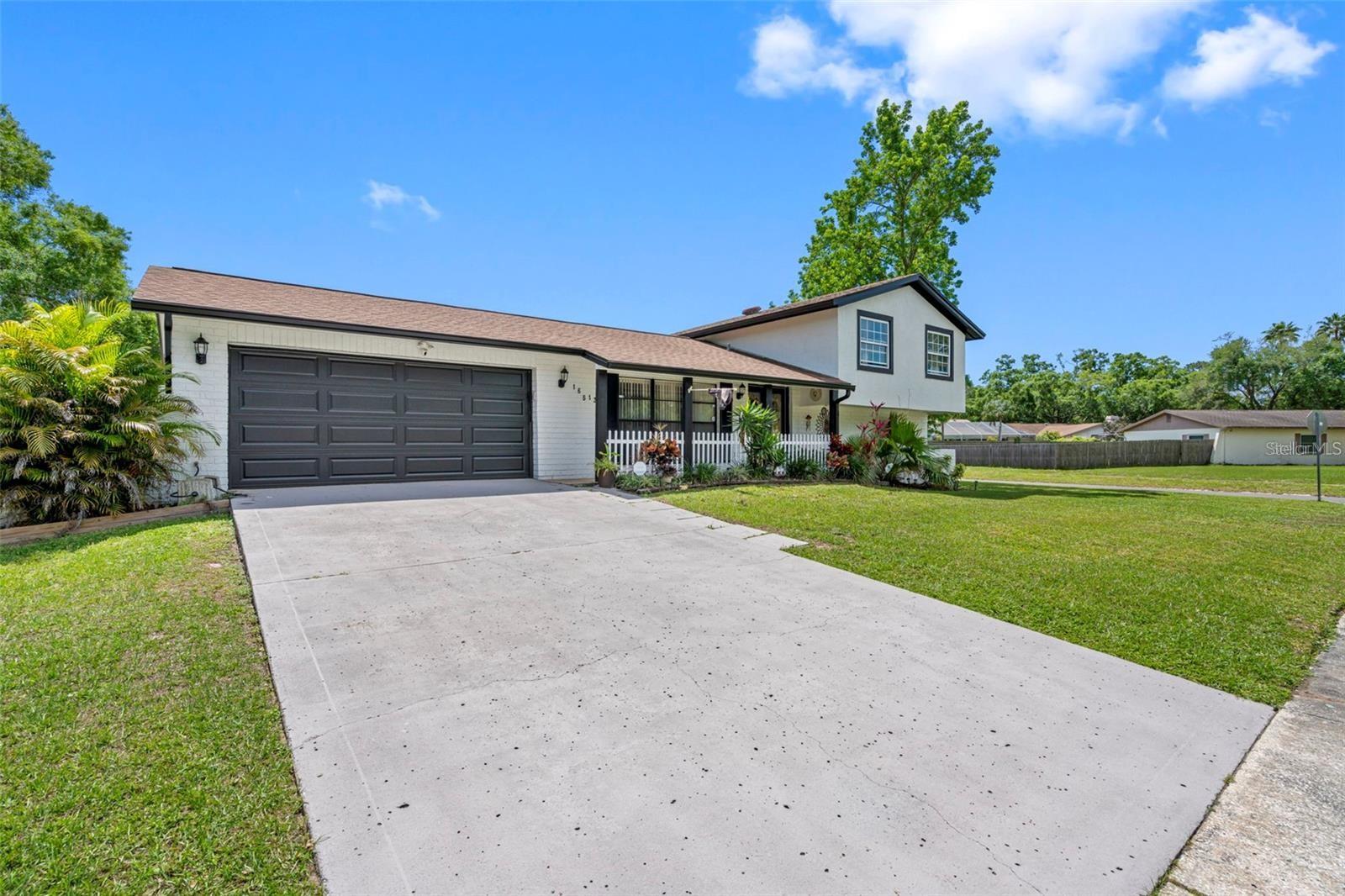 16513 SILVERHILL DR — photo 2