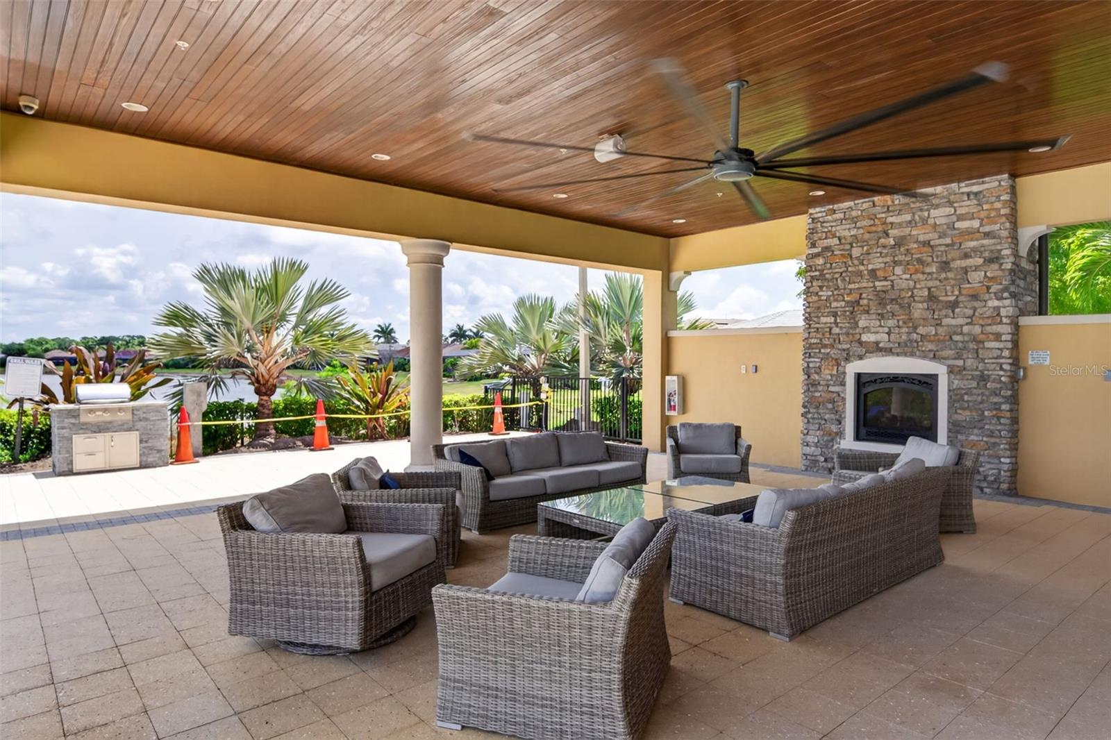 20458 BANDERA PL — photo 44