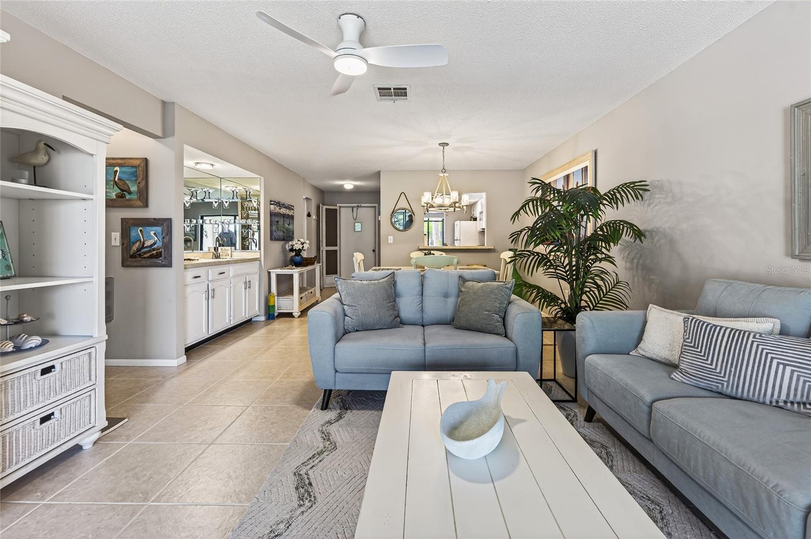 360 THREE LAKES LN #J — photo 10