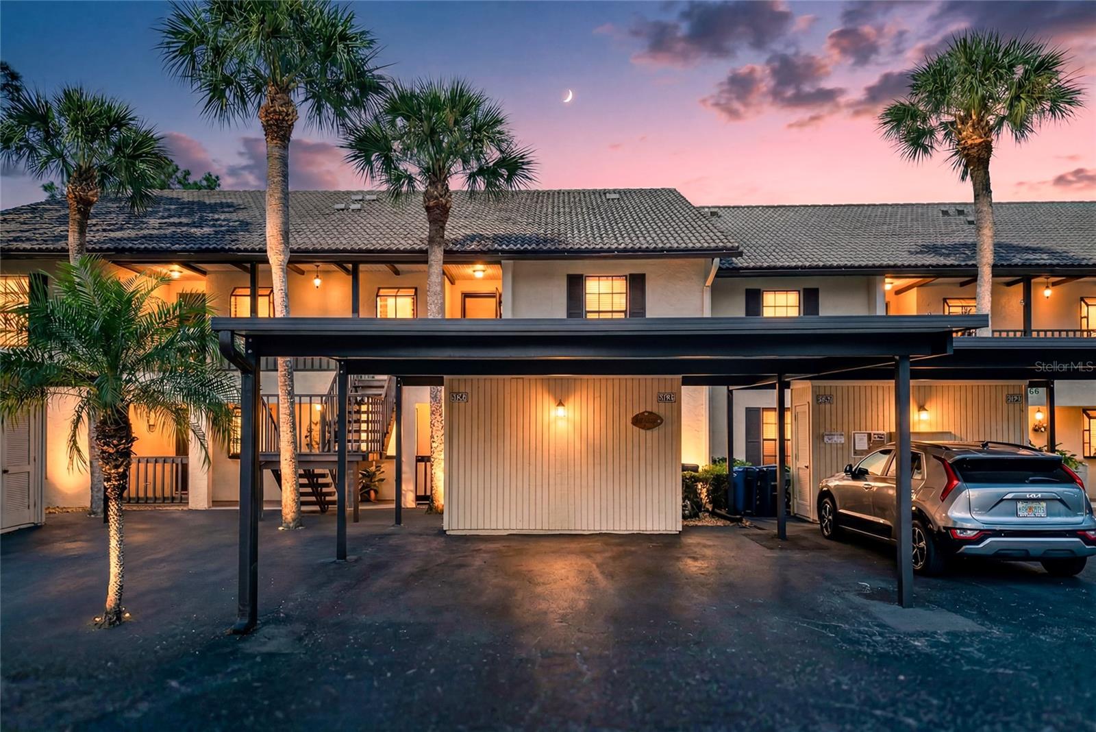 360 THREE LAKES LN #J — photo 2