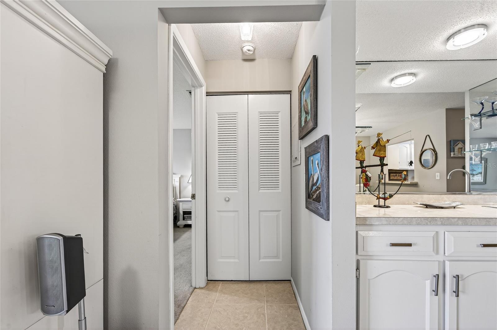 360 THREE LAKES LN #J — photo 17