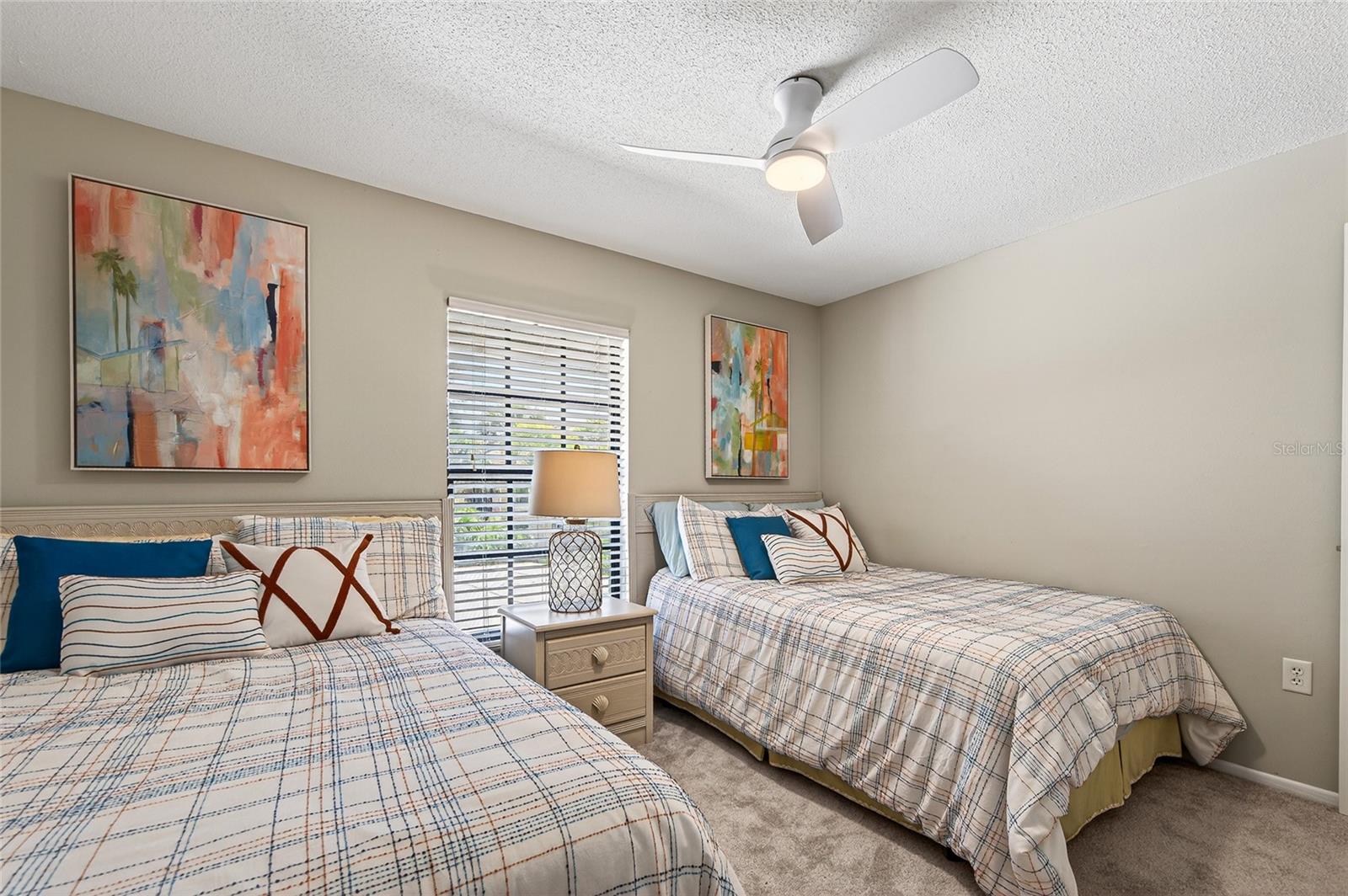 360 THREE LAKES LN #J — photo 27