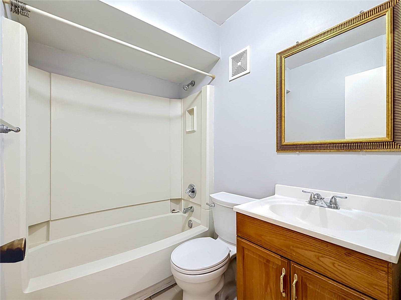 2474 ENTERPRISE RD #3 — photo 18
