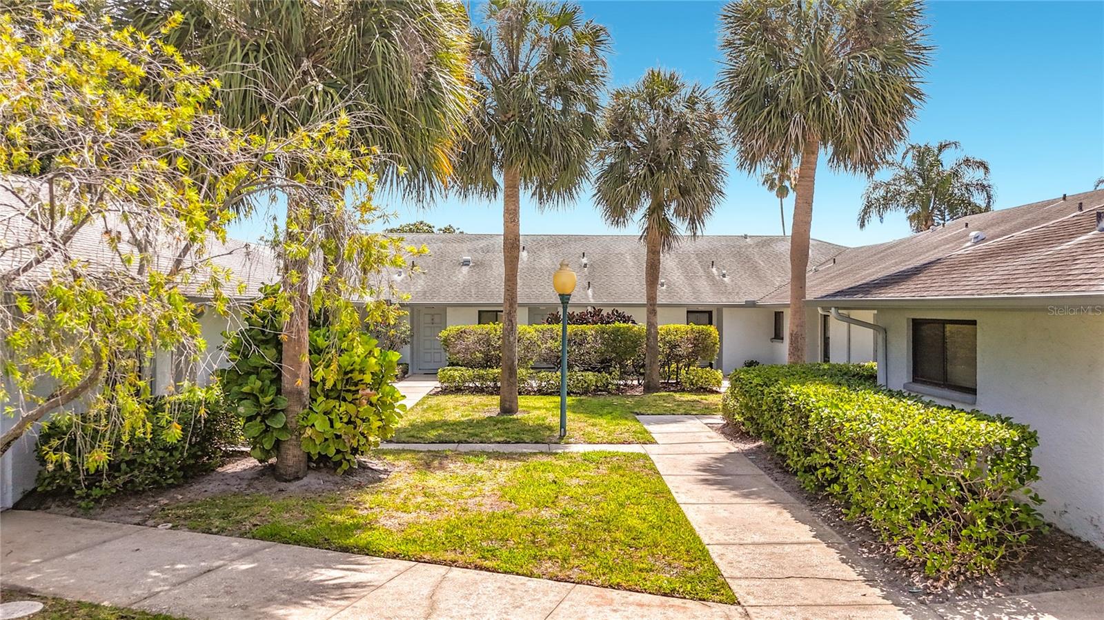 2733 COUNTRYSIDE BLVD #105 — photo 40