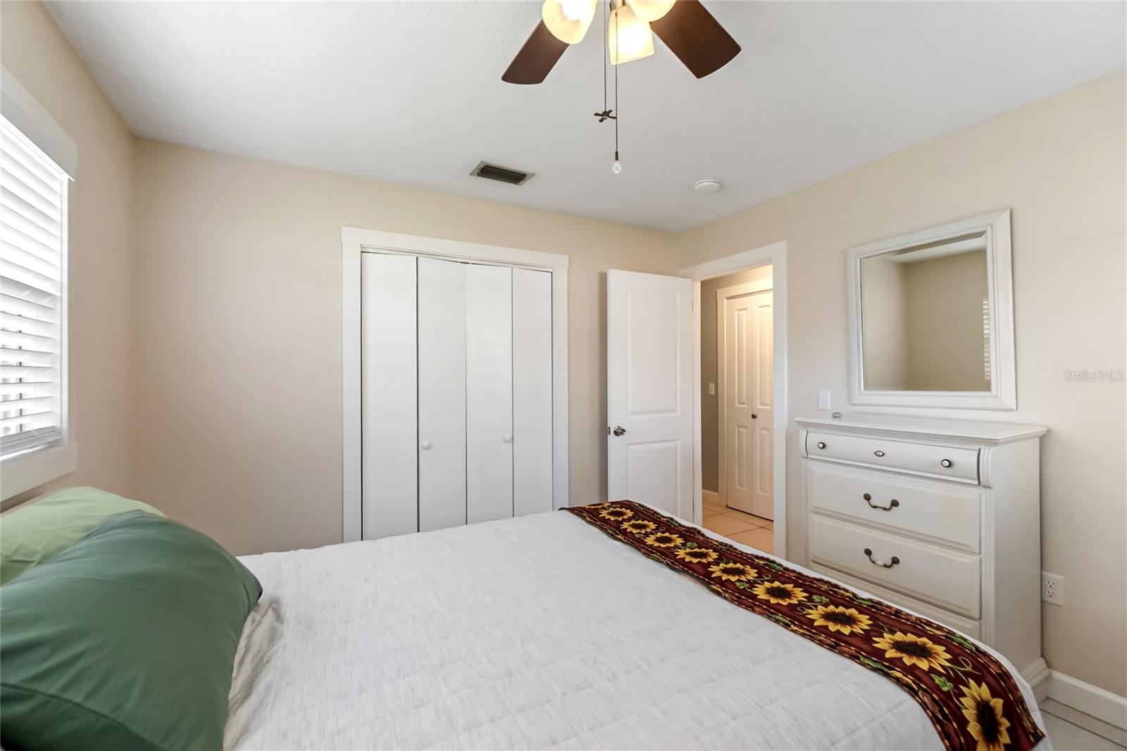 676 PARK CIR — photo 12