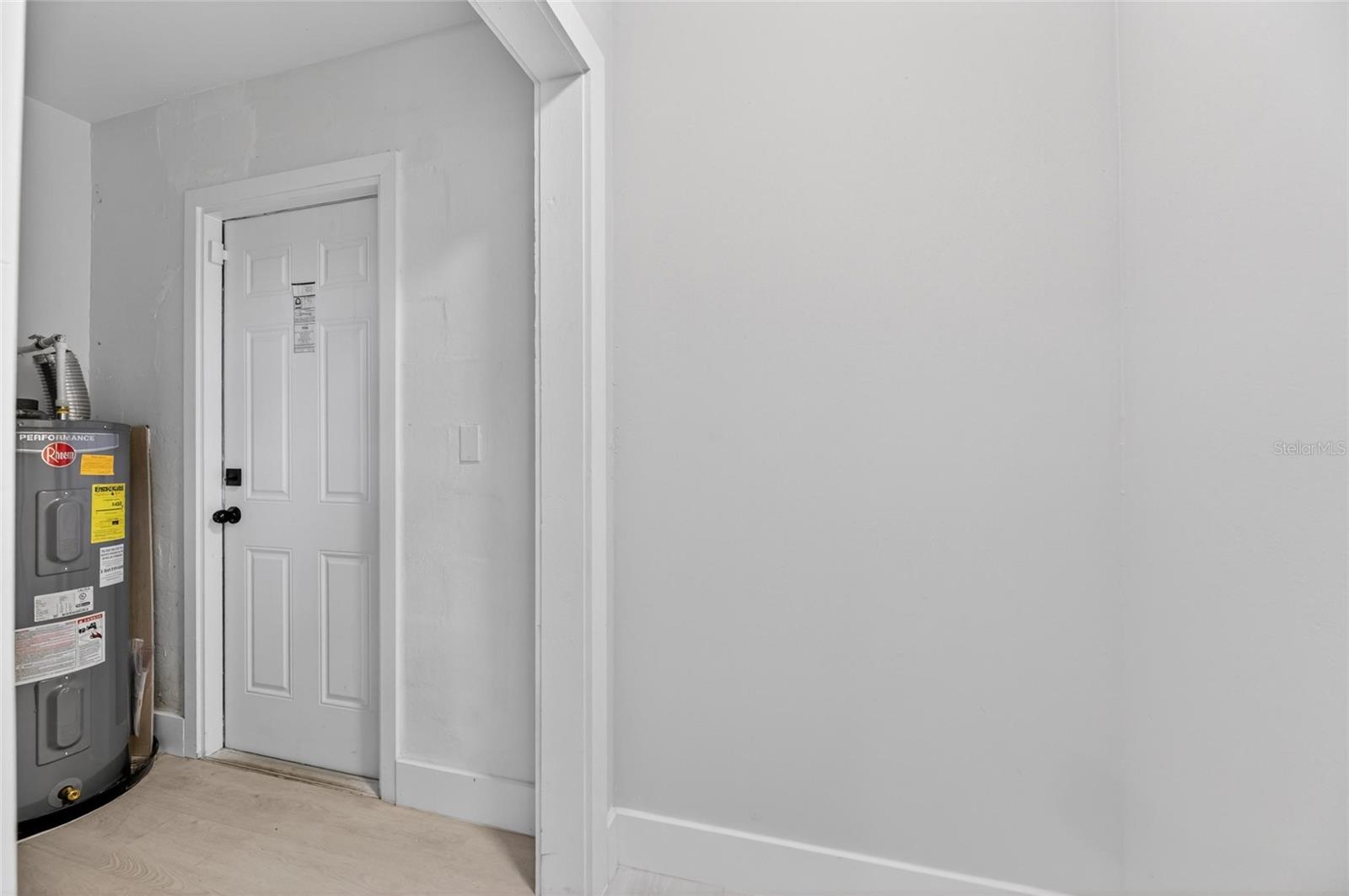 204 7TH AVE NW — photo 36