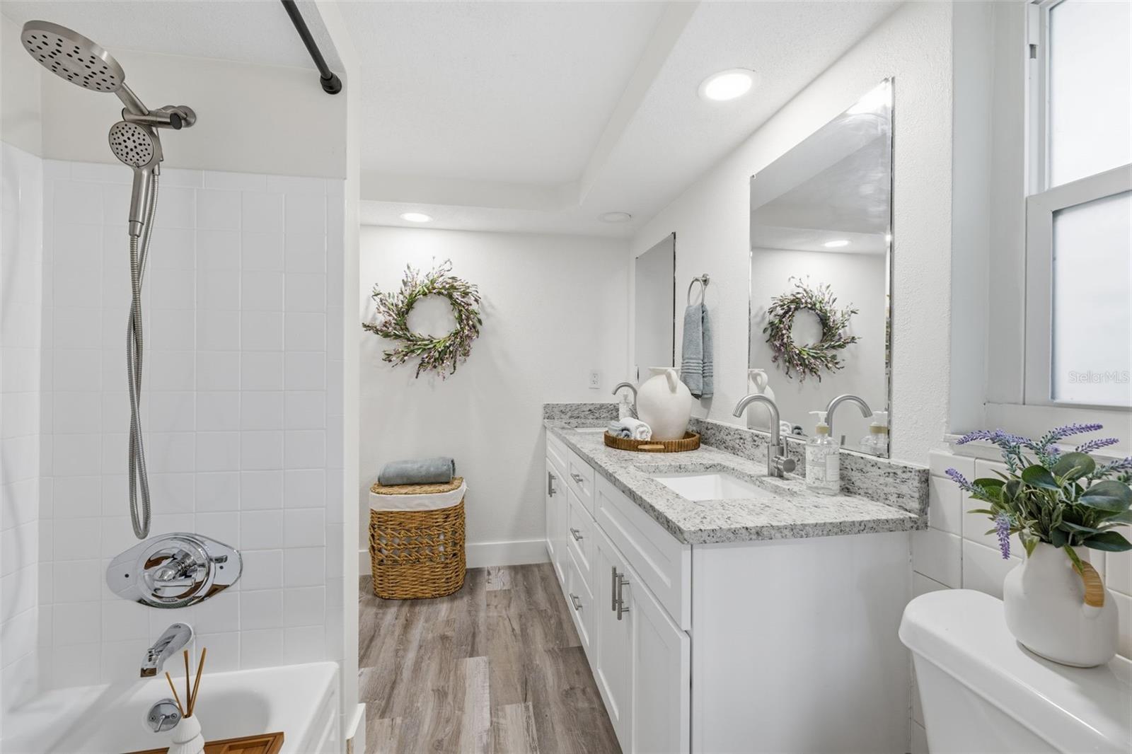 14702 BLUESTONE LN — photo 25