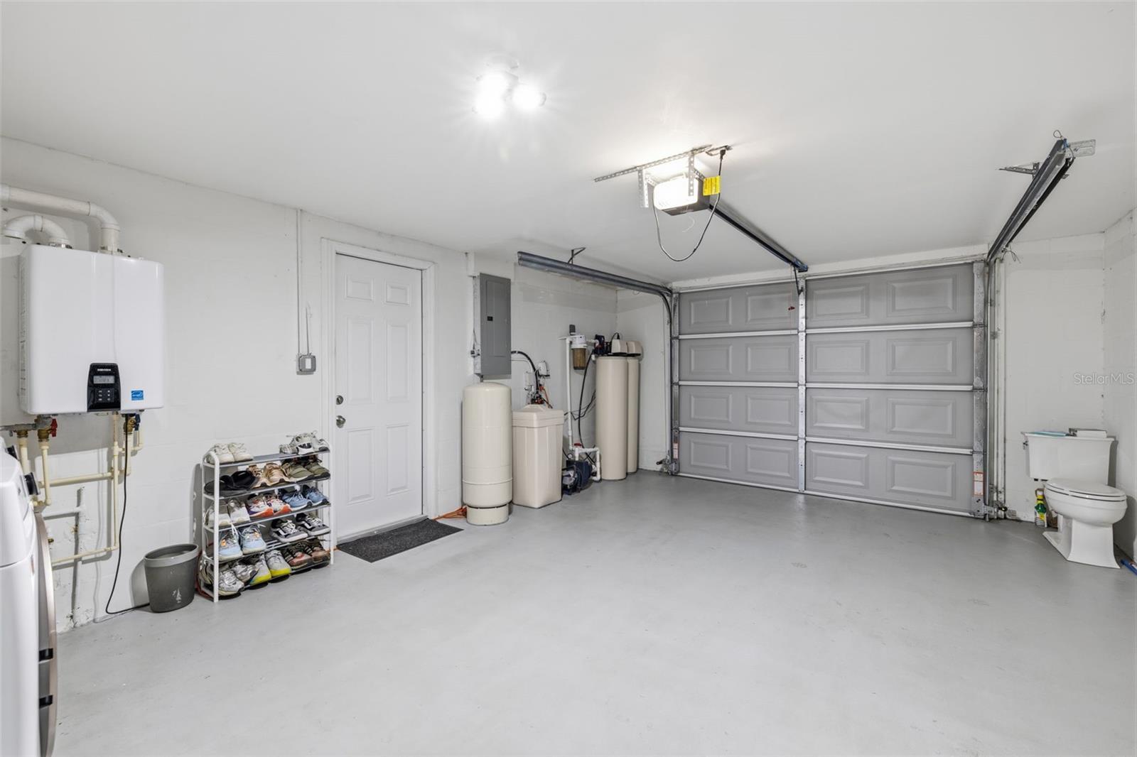 14702 BLUESTONE LN — photo 31