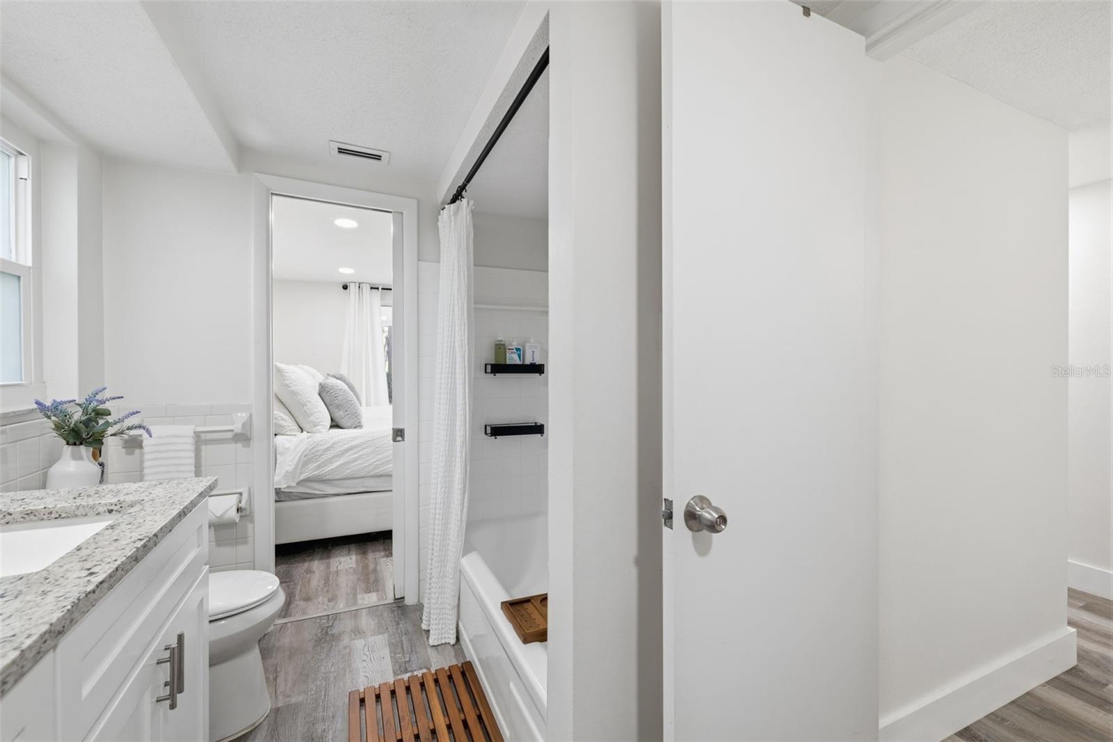 14702 BLUESTONE LN — photo 27