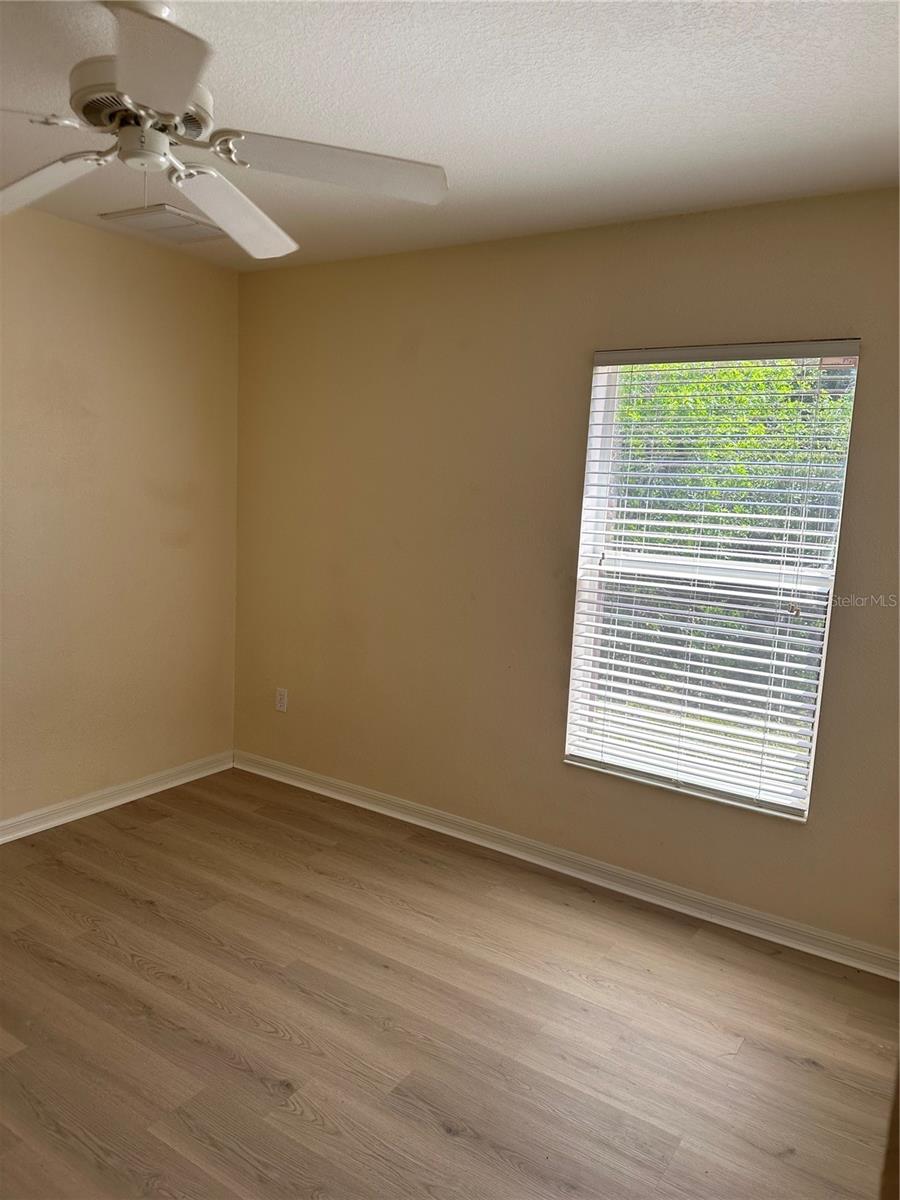 8171 ROCLIFF AVE — photo 14