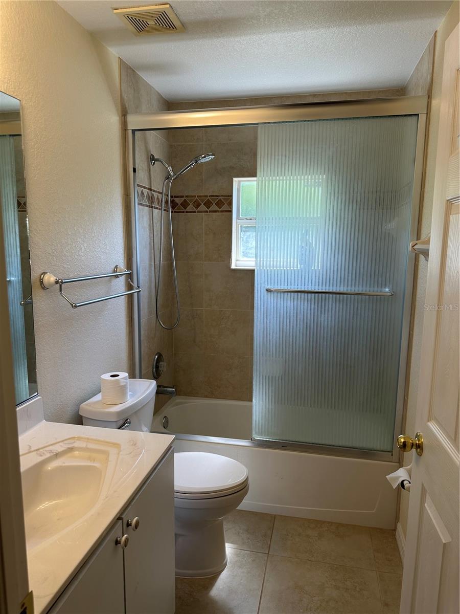 8171 ROCLIFF AVE — photo 15
