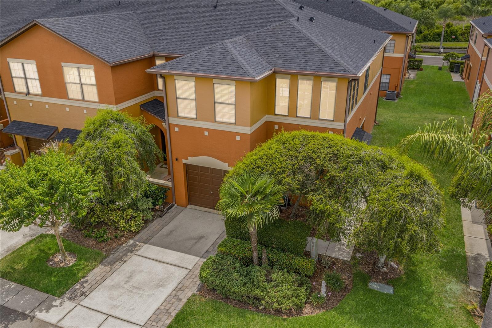 1033 BLACKWATER DR — photo 33