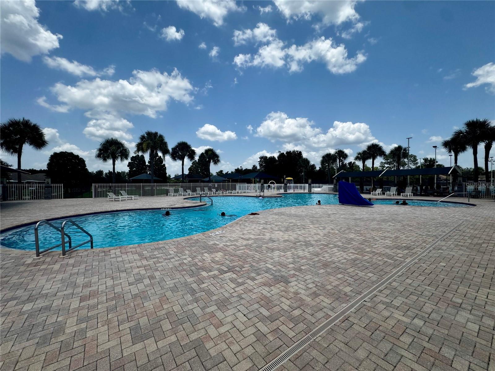 1033 BLACKWATER DR — photo 45