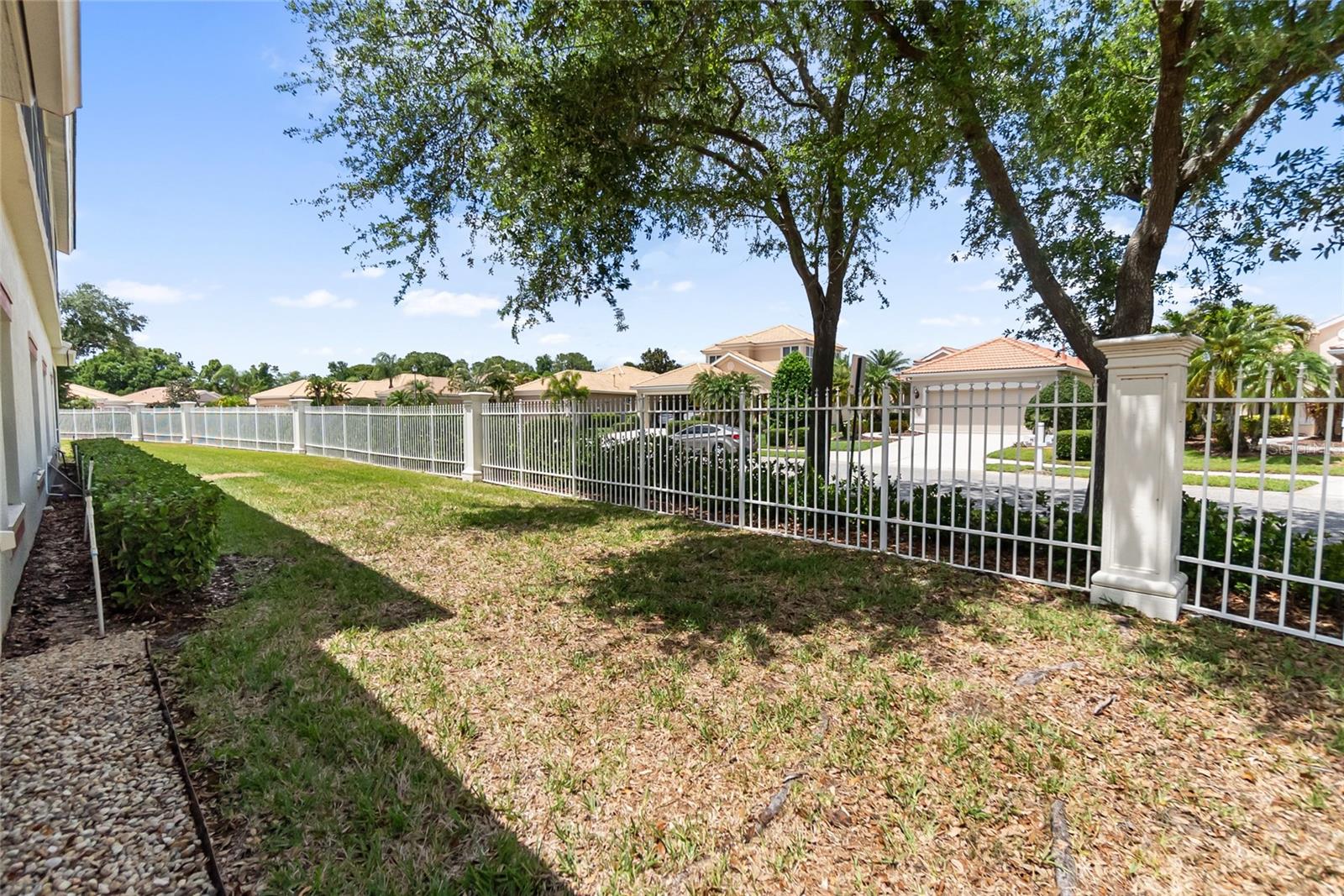 7343 FOUNTAIN PALM CIR #na — photo 8