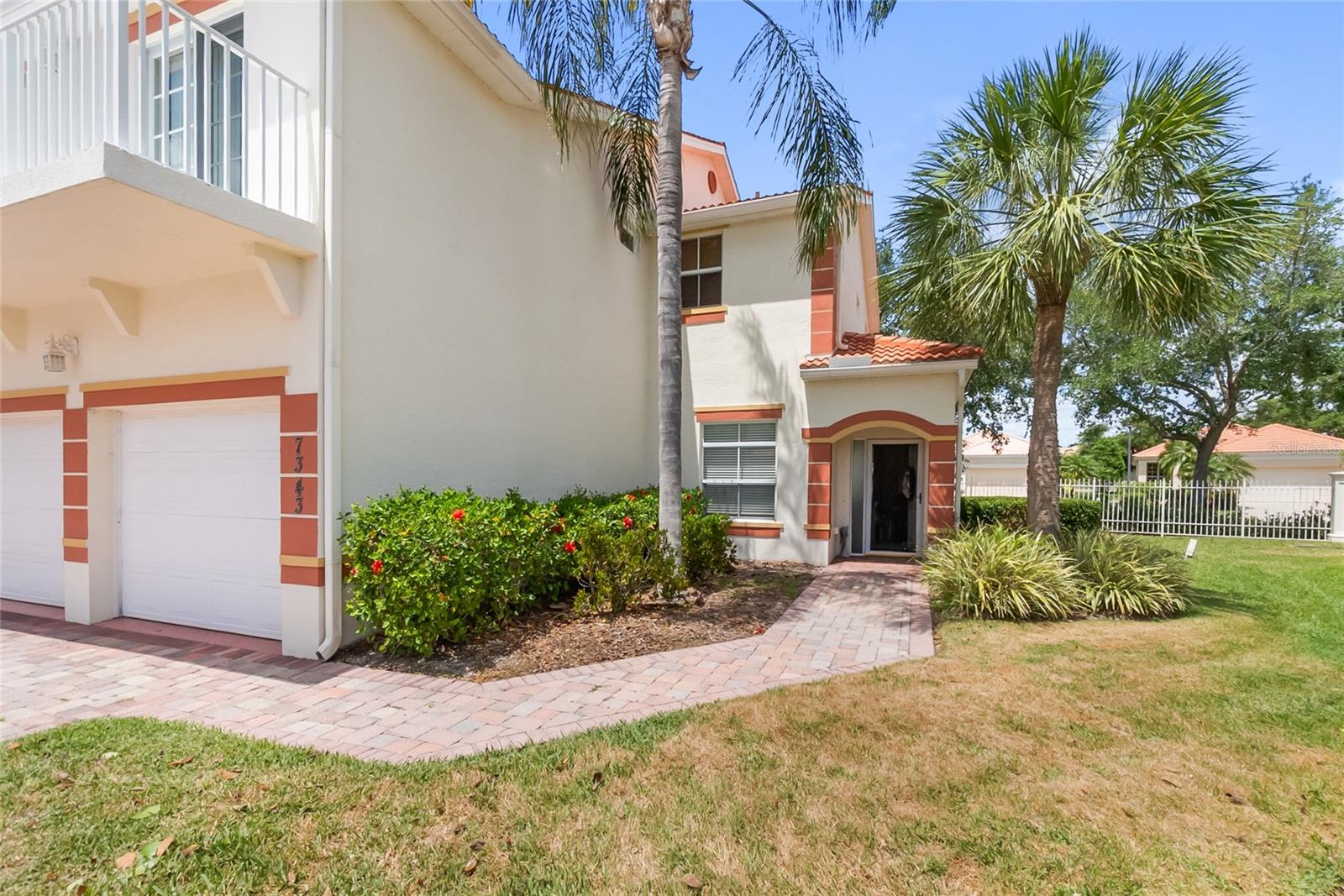 7343 FOUNTAIN PALM CIR #na — photo 3