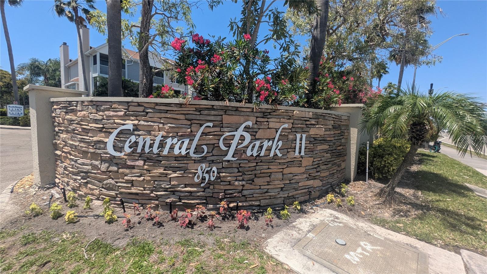 850 S TAMIAMI TRL #409 — photo 37