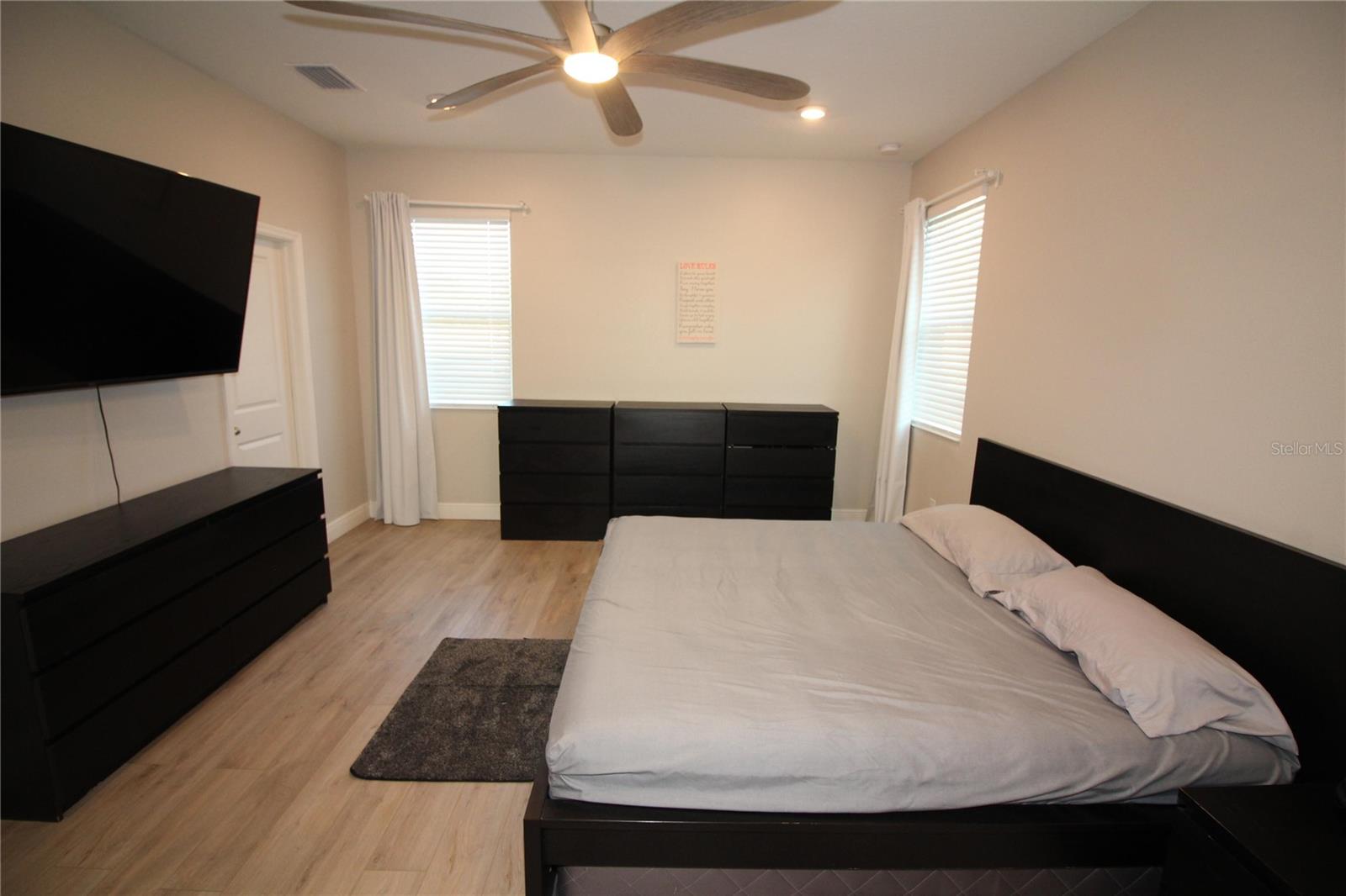 9449 SANDERS PARK PL — photo 15