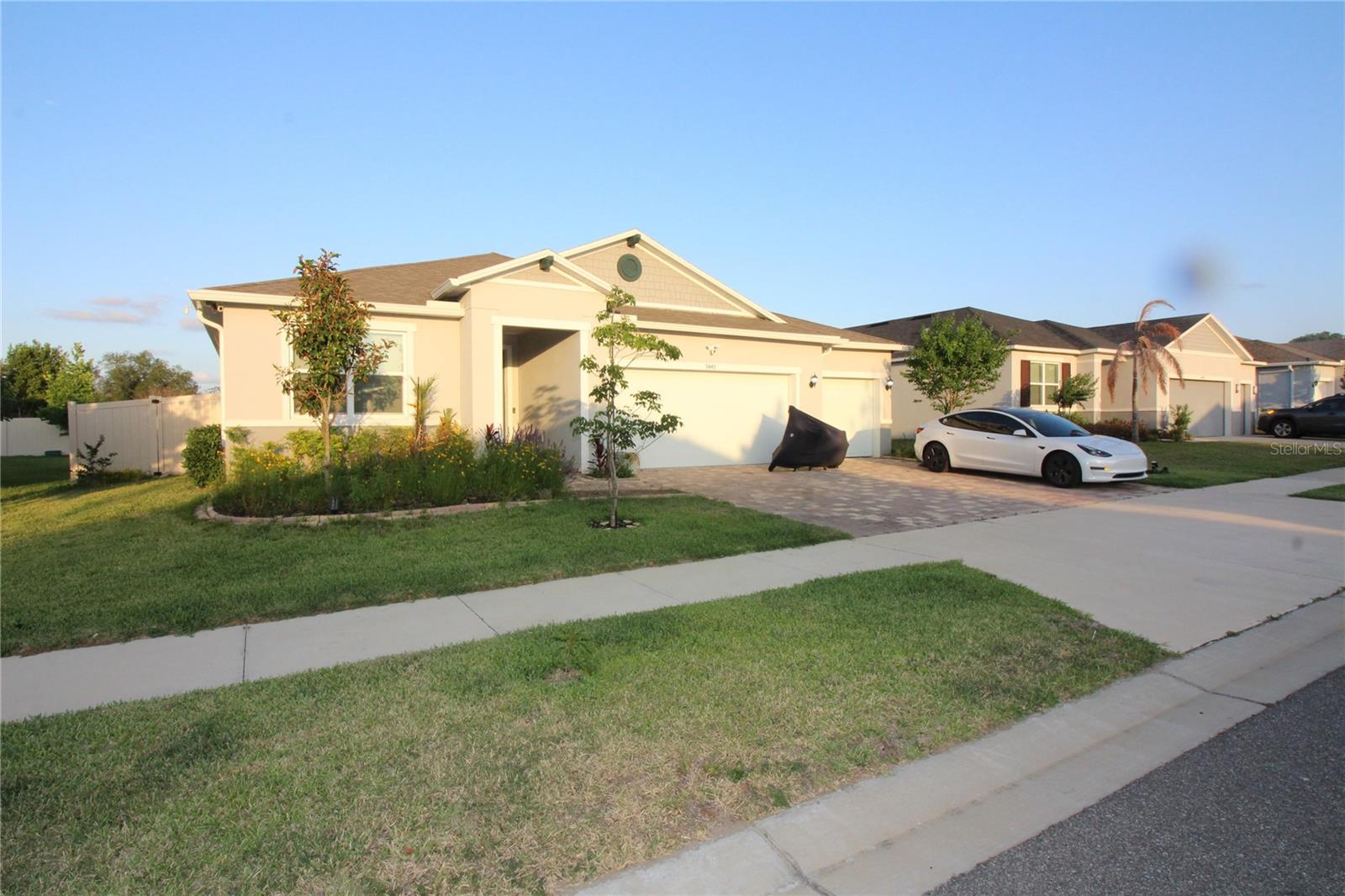 9449 SANDERS PARK PL — photo 3