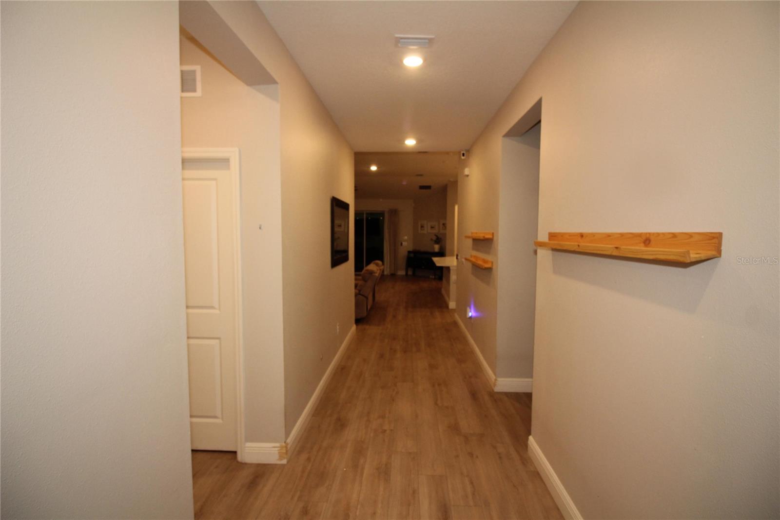 9449 SANDERS PARK PL — photo 14