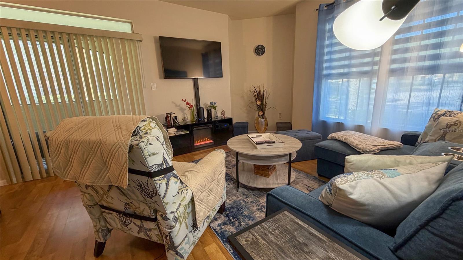 1226 S MISSOURI AVE #1019 — photo 4