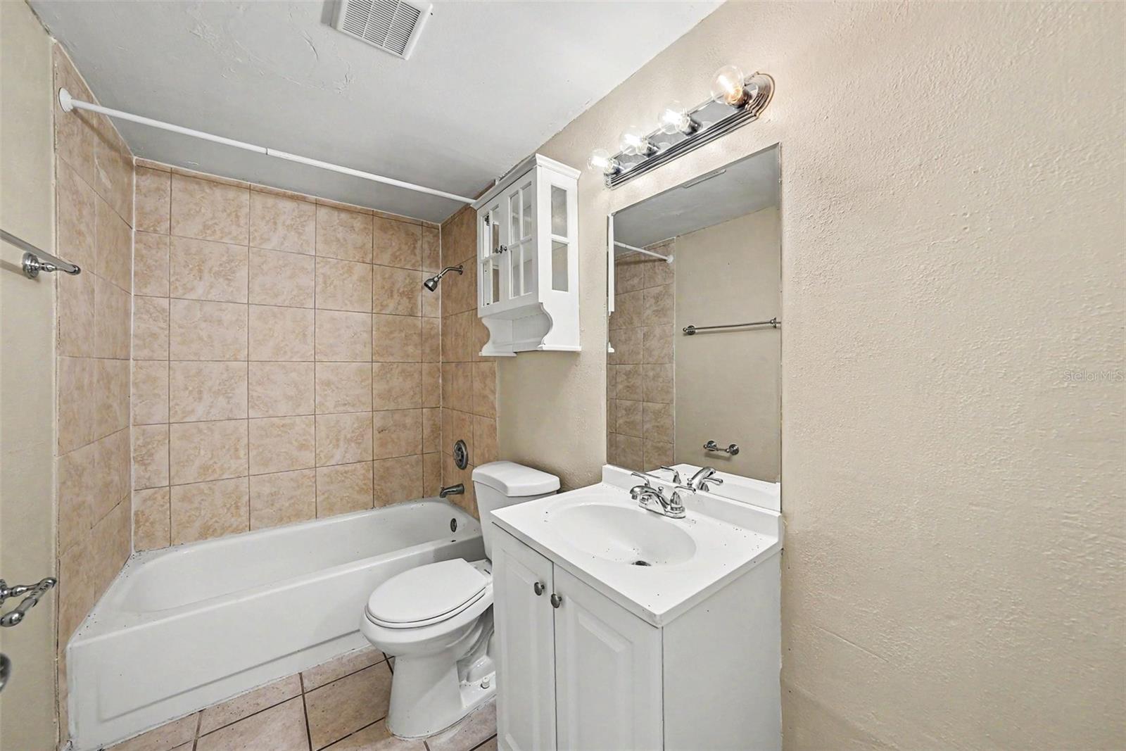 10118 114TH TER — photo 19
