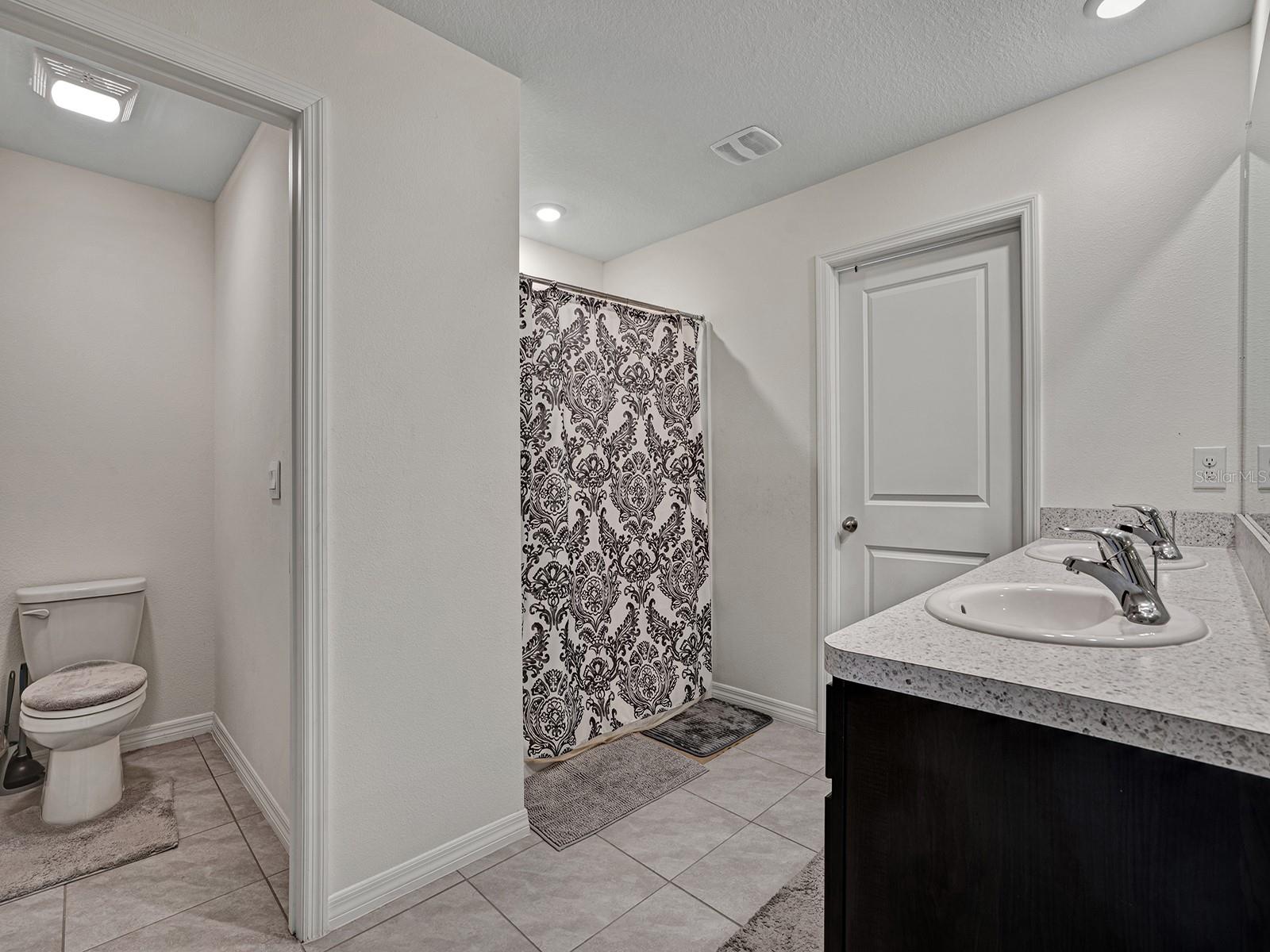 7850 SAIL CLOVER LN — photo 16
