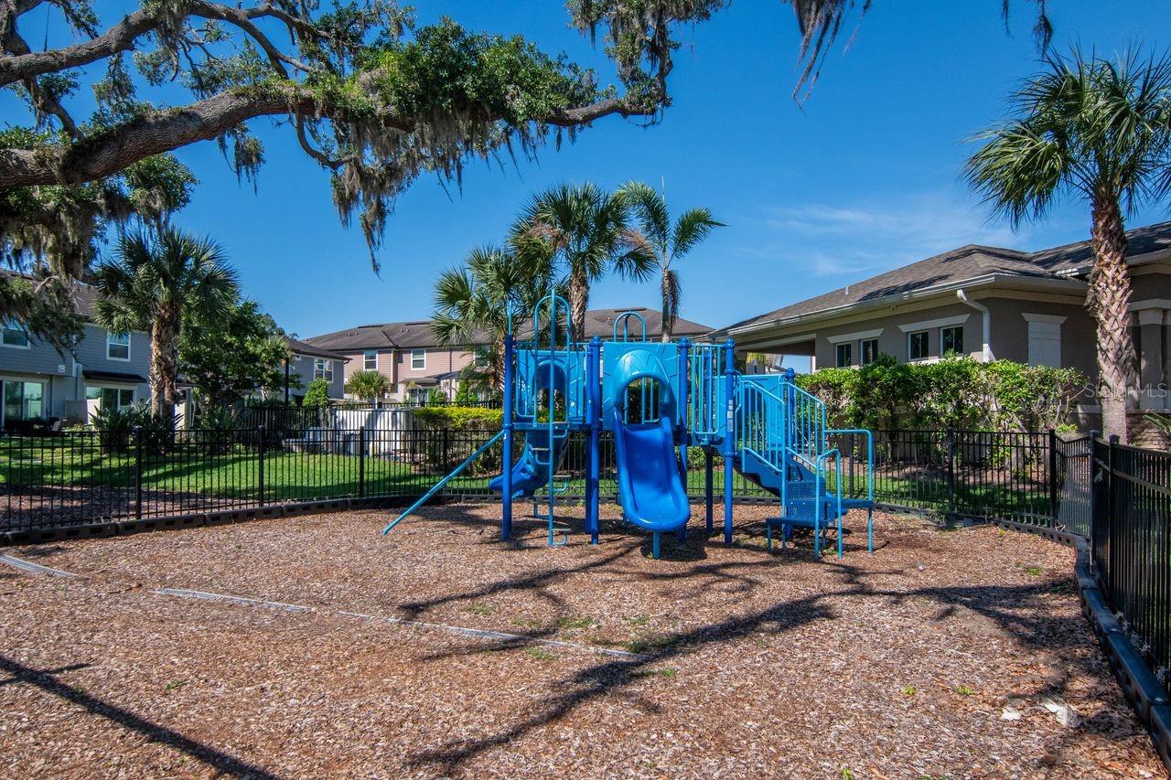 5368 SYLVESTER LOOP — photo 40