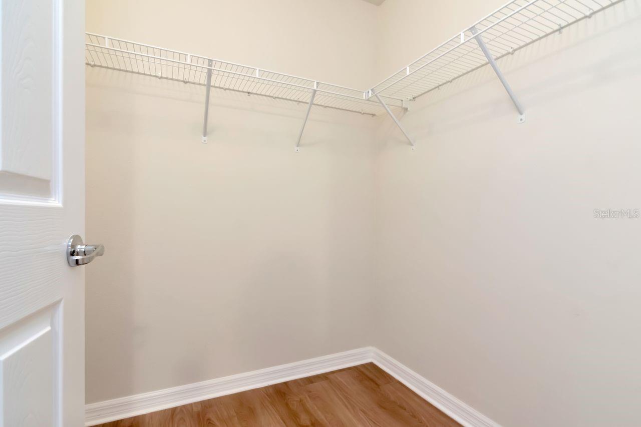 5368 SYLVESTER LOOP — photo 34