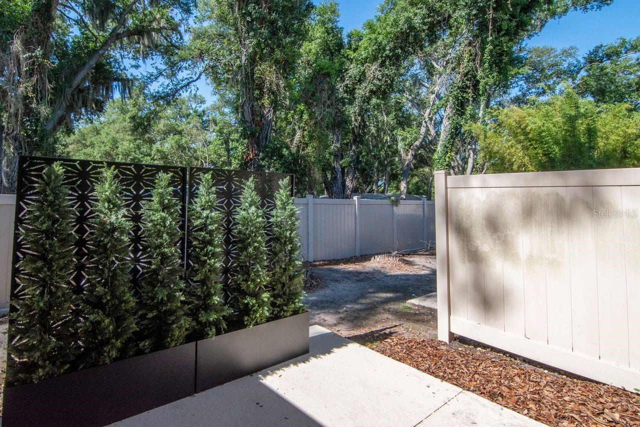 5368 SYLVESTER LOOP — photo 36
